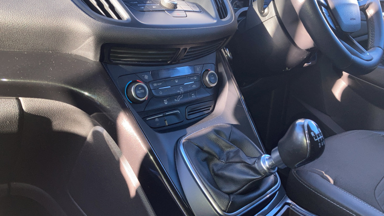 Ford Kuga 1.5 EcoBoost Titanium Edition 5dr 2WD Petrol Estate